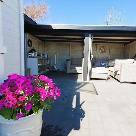 Sandy Feet Retreat * 페턴